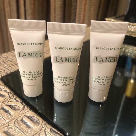 la mer brightening essence